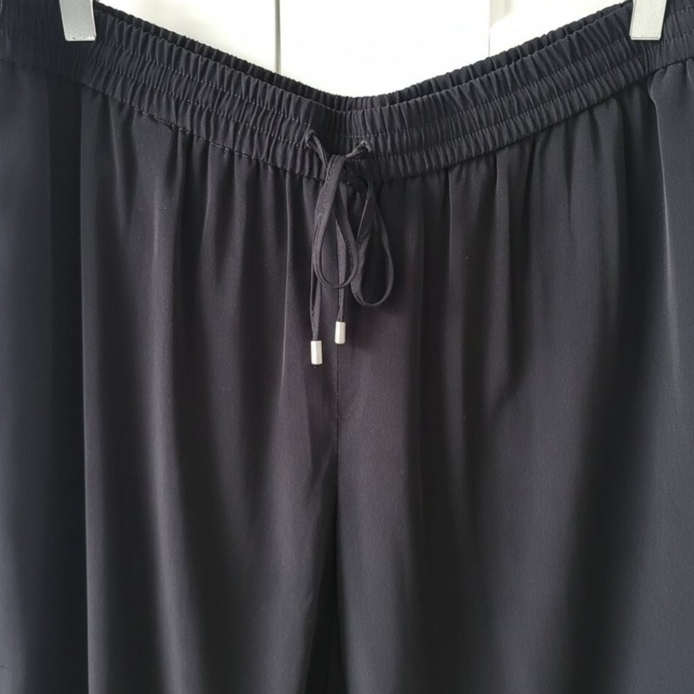 Express Black Drawstring Jogger Pants – Comfy Sleek Fit Size L - Picture 7 of 13